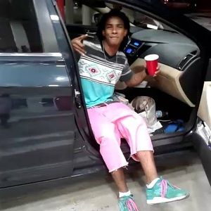 Meet your Posher, Alain